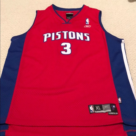 detroit pistons red jersey